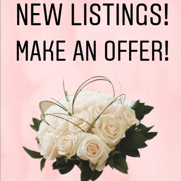 ***NEW LISTINGS*** - Picture 1 of 1